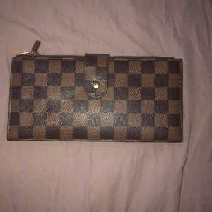 Brown checkered wallet